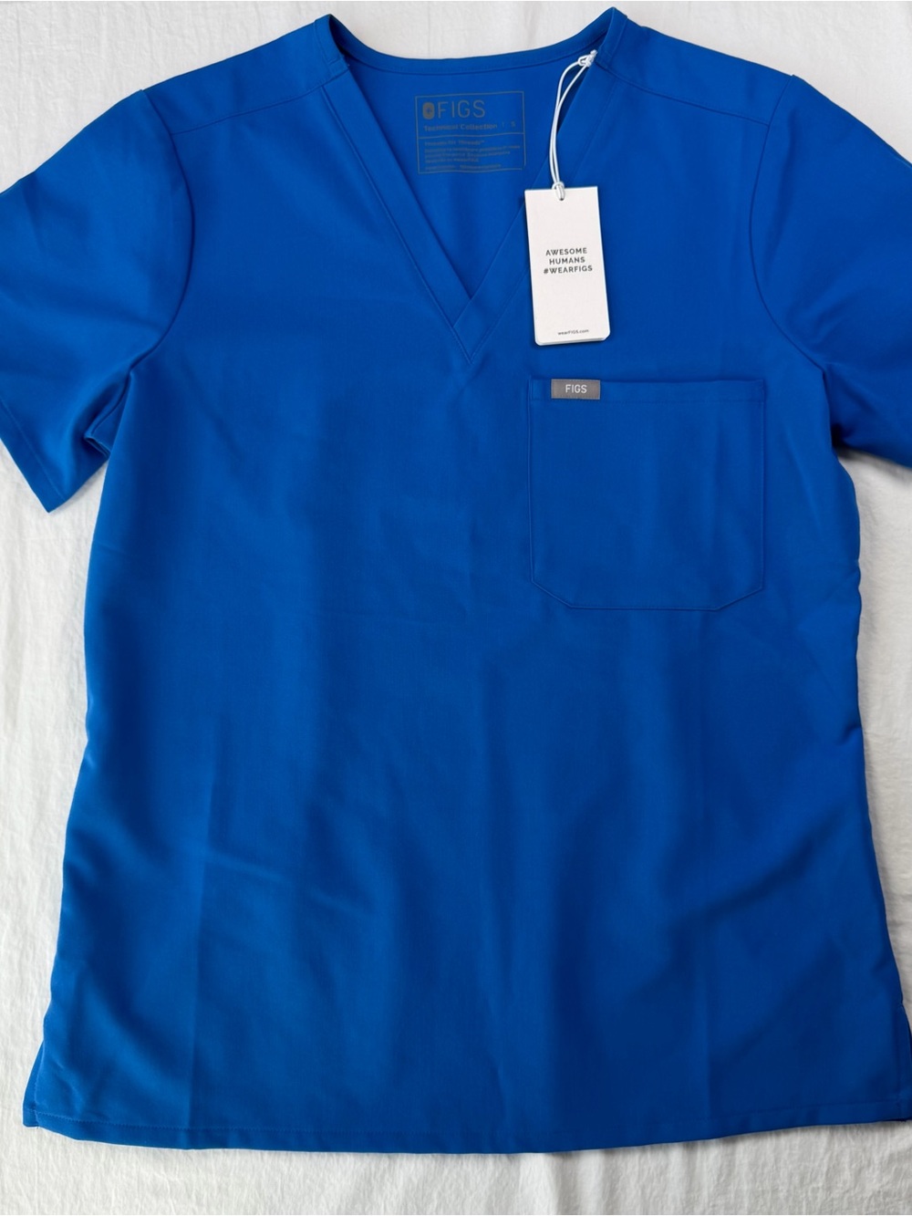 NWT FIGS Catarina One-Pocket Scrub Top - Royal Blue size small